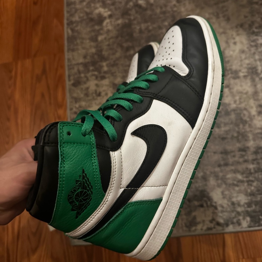 Jordan Retro 1 Lucky Green Size 11